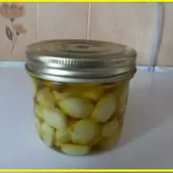 Ail conservé
