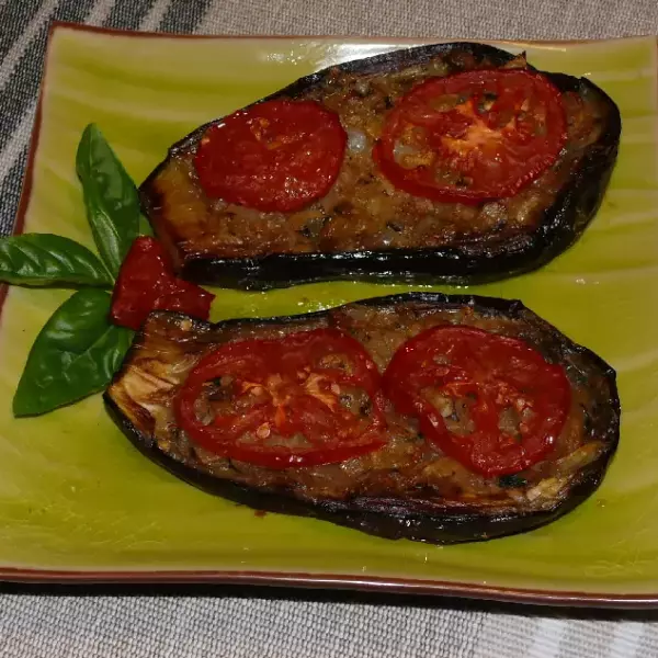 Aubergines à l’ail de djerba