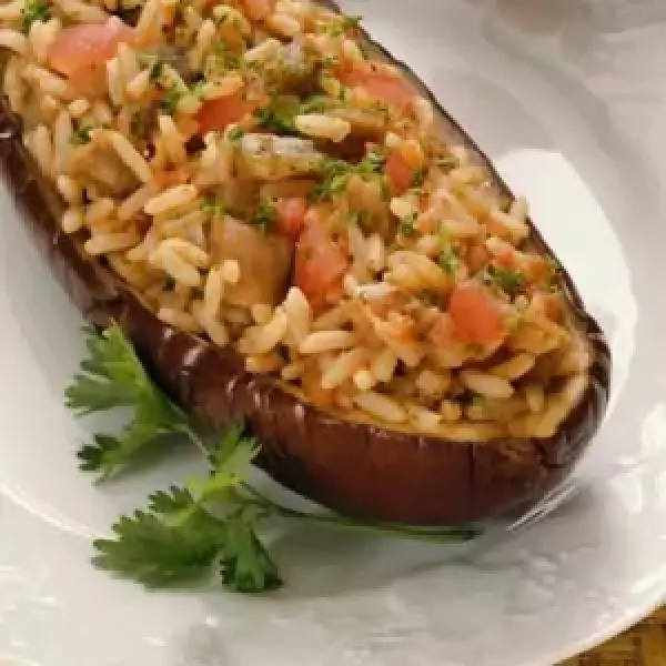Aubergines farcies au riz
