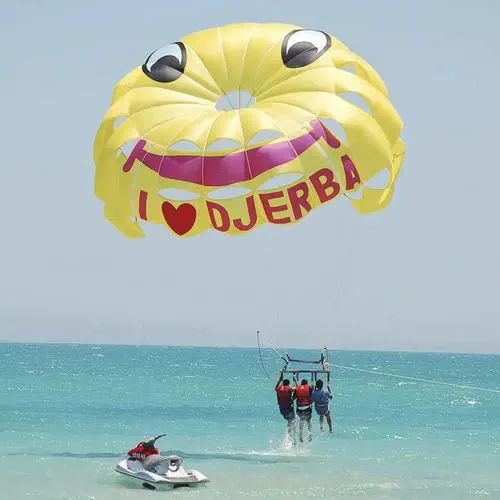 Parachute Ascensionnel à Djerba 2