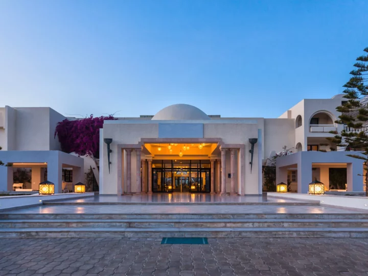 Découvrez le luxe et la détente à l’hôtel Djerba Aqua Resort